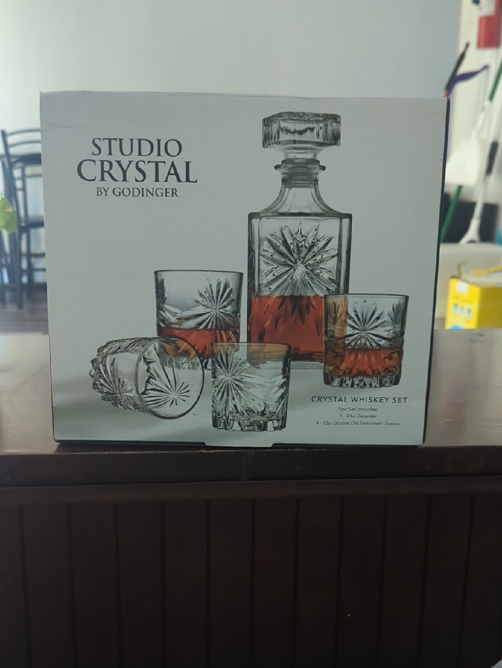Godinger Studio Crystal Clear Whiskey Decanter Set with Cut Starburst Pattern